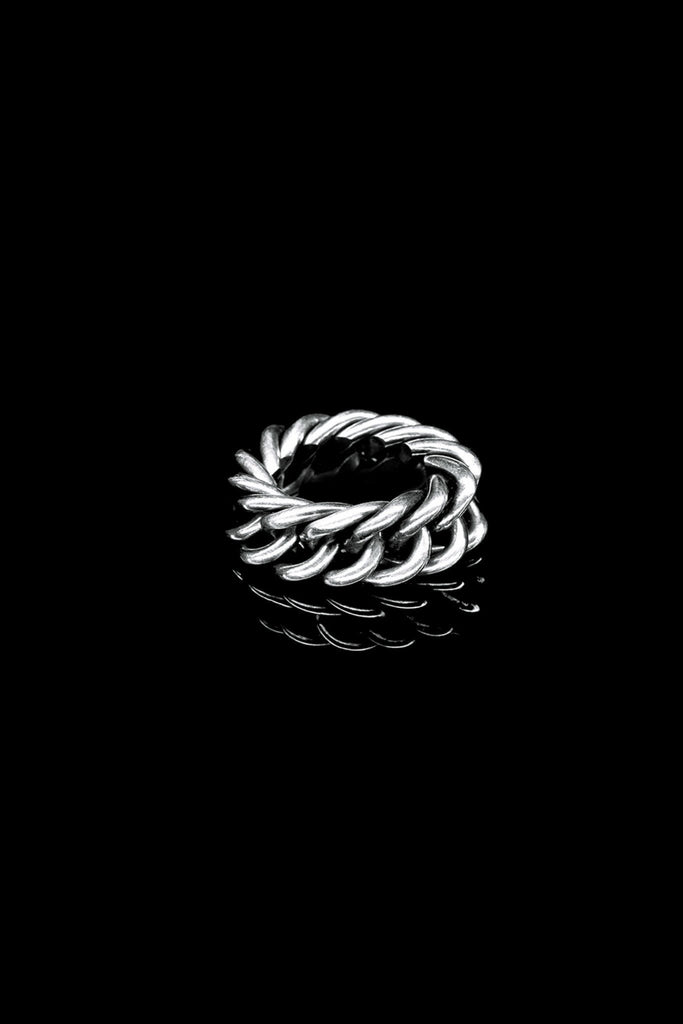 Tiny Chain Ring - Ugo Cacciatori