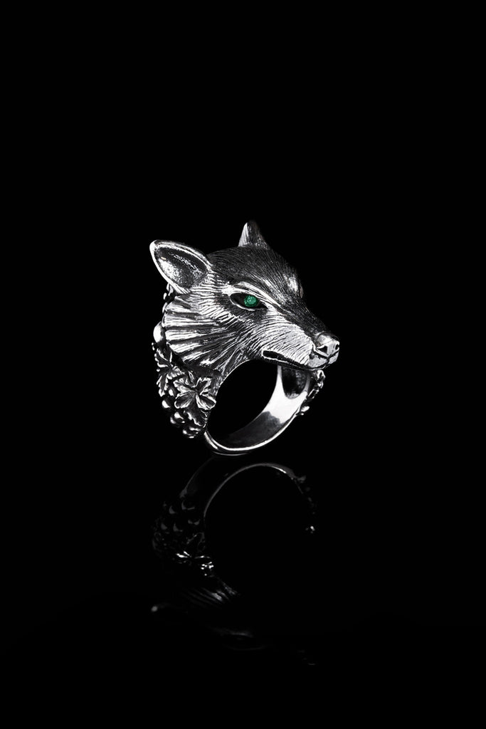 Wolf Ring