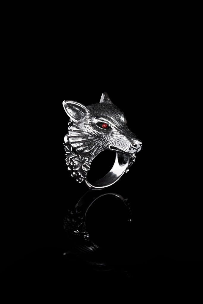 Wolf Ring
